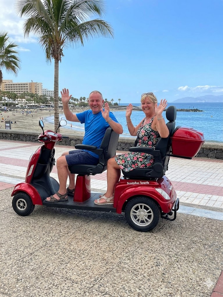 mobility scooter  dbl/3wheels 2 days