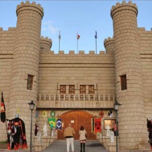 medieval castle+dinner bus